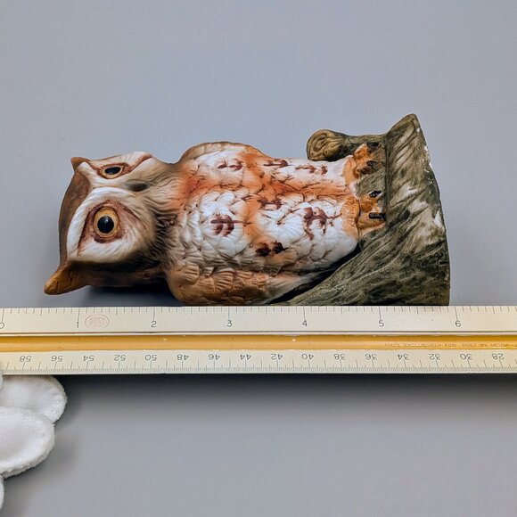 Vintage Porcelain Horned Owl Figurine on Tree Stump |  Bird Collectible - Picture 6 of 7